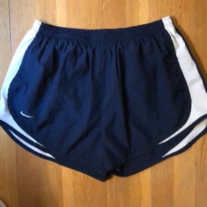 NIKE Tempo Shorts